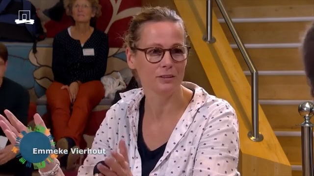 Emmeke bij Wagningen Talks over ons Waterfilterproject