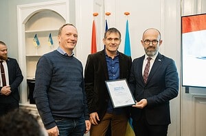 Onderscheiding voor De Leeuw Kyiv van de Oekraïense ambasasde in Den Haag