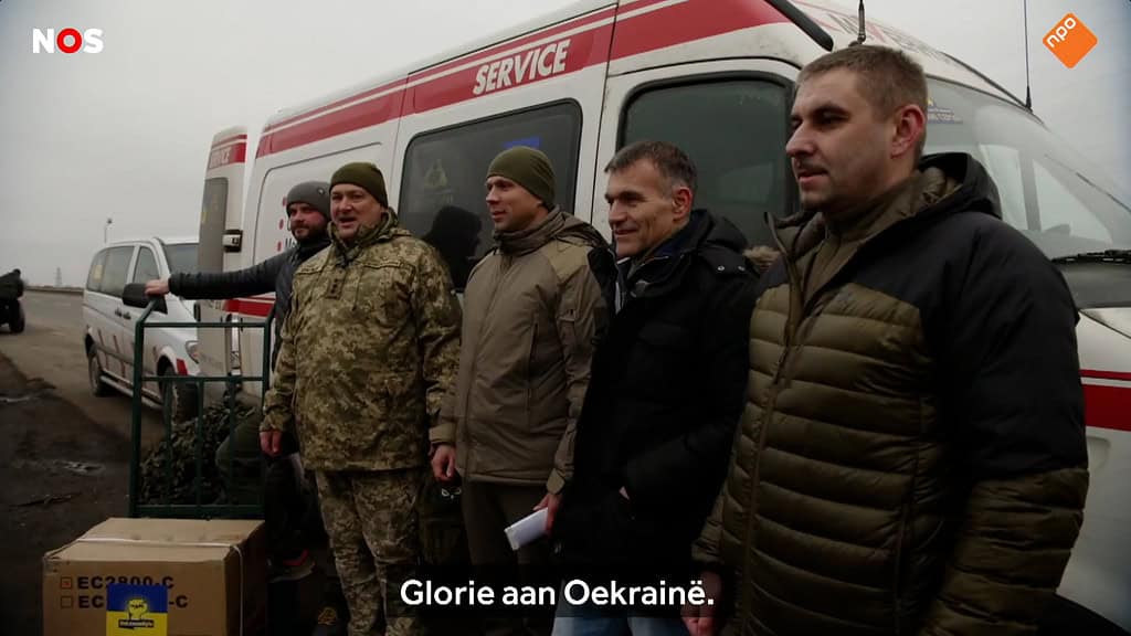 Interview op NOS Journaal met De Leeuw Kyiv over auto's voor het Oekraïense leger