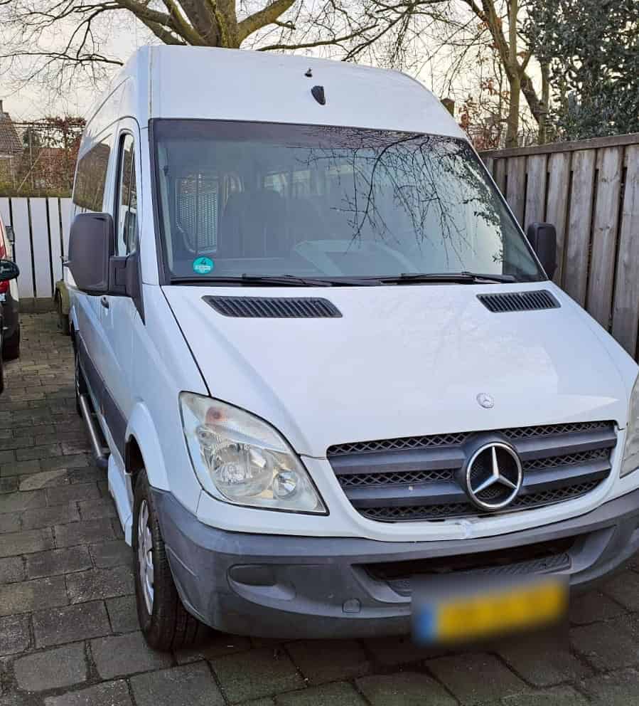 Bus gekocht van gulle donatie