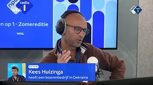 Kees Huizinga spreekt bij radioprogramma Sven op 1 over de luchtaanvallen op Oekraïne en hoe het zijn bedrijf beïnvloedt.
