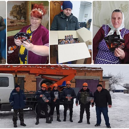 Donatie van warmtepacks voor Oekraïne winterhulpactie.